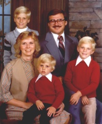 1980-12-Christmas 10.jpg